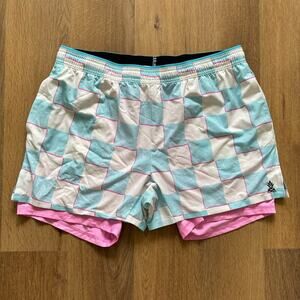 Chubbies Men's Blue Pink Check Ultimate Training Shorts 4” XL